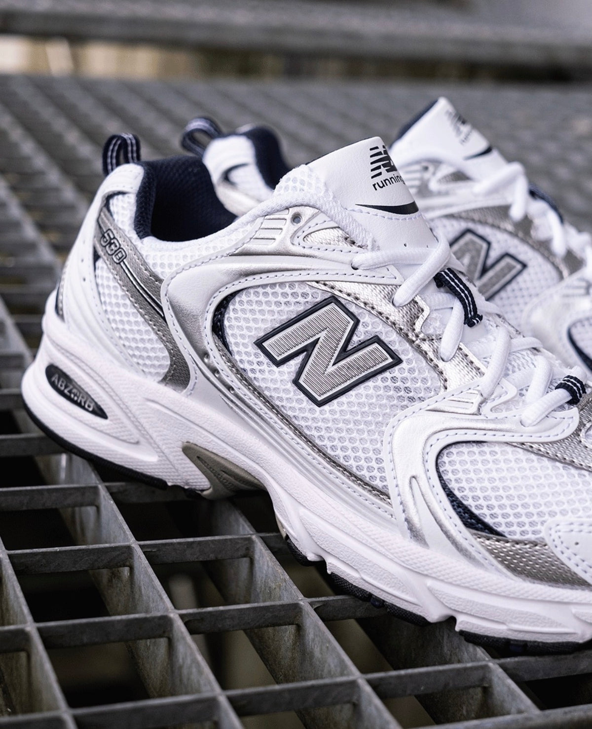 New Balance 530