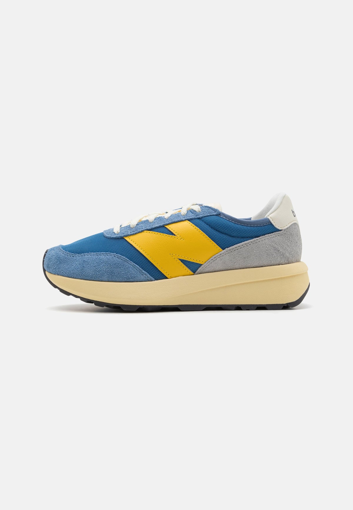 New Balance 370