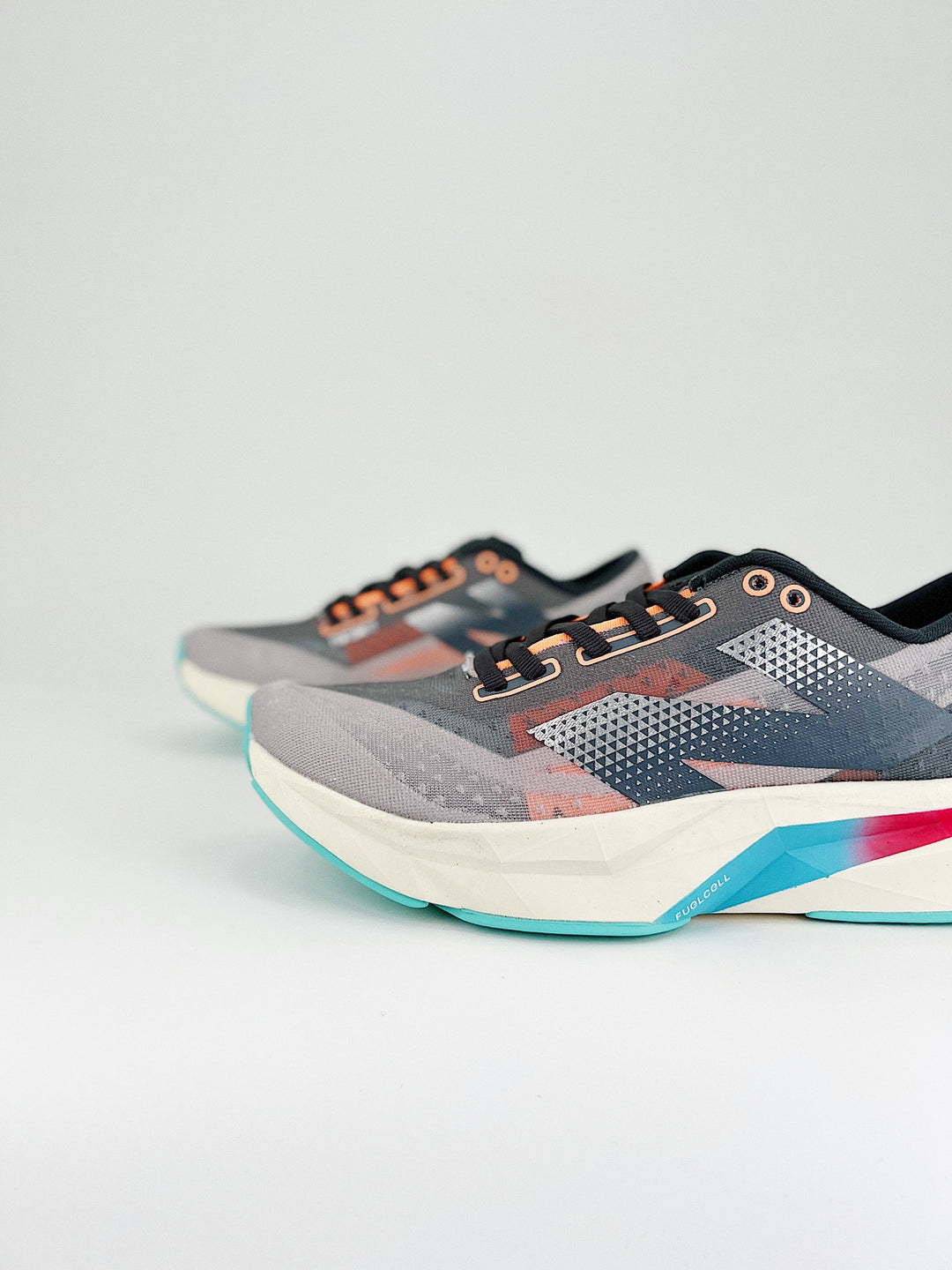 New Balance FuelCell Rebel V4