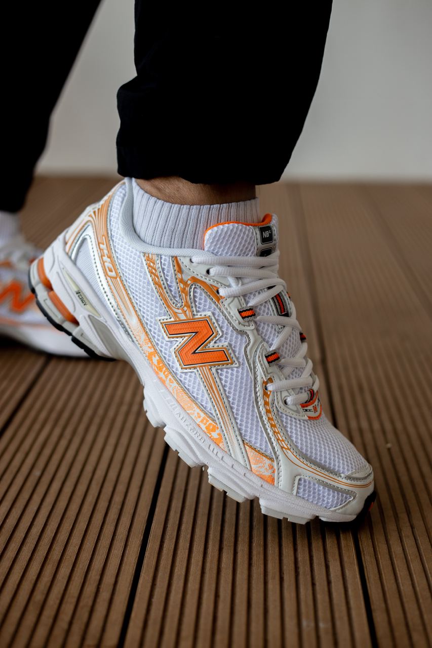 New Balance 740