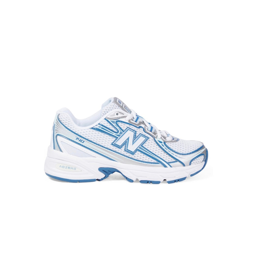 New Balance 740